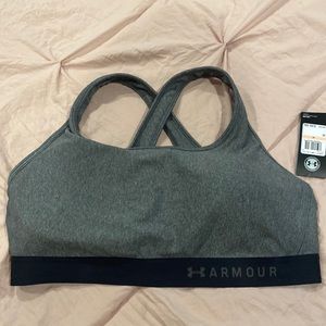 NWT size 2xl Under Armour sports bra